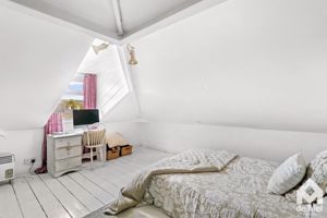 Photo 20- click for photo gallery